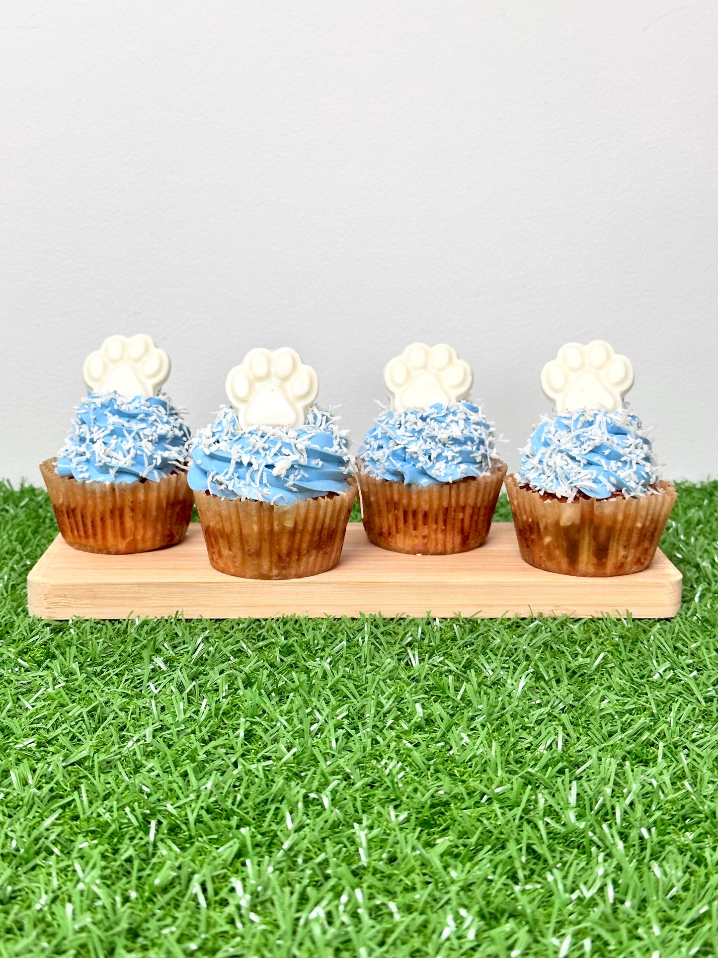 Pawty Pupcakes - Blue